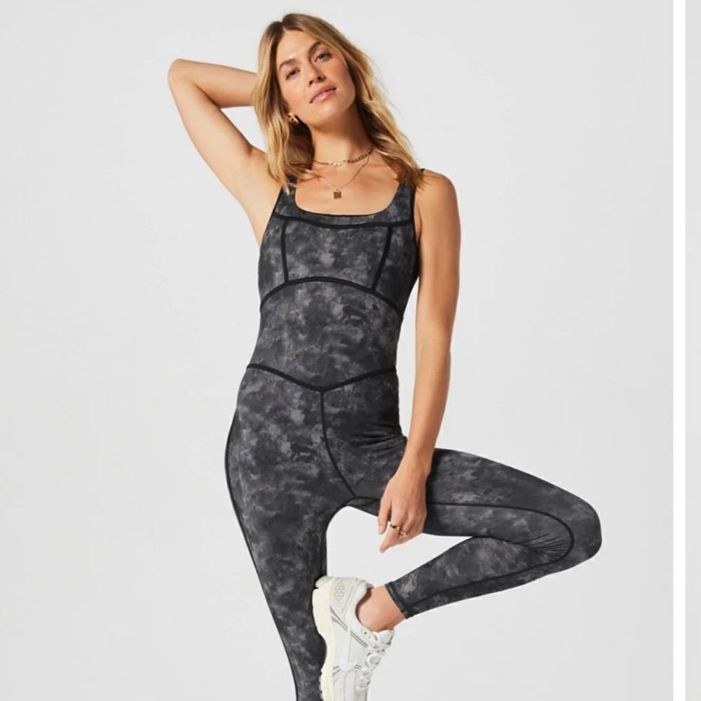Fabletics NWT Frame PowerHold Black Patterned Jumpsuit Size XS Active Leggings